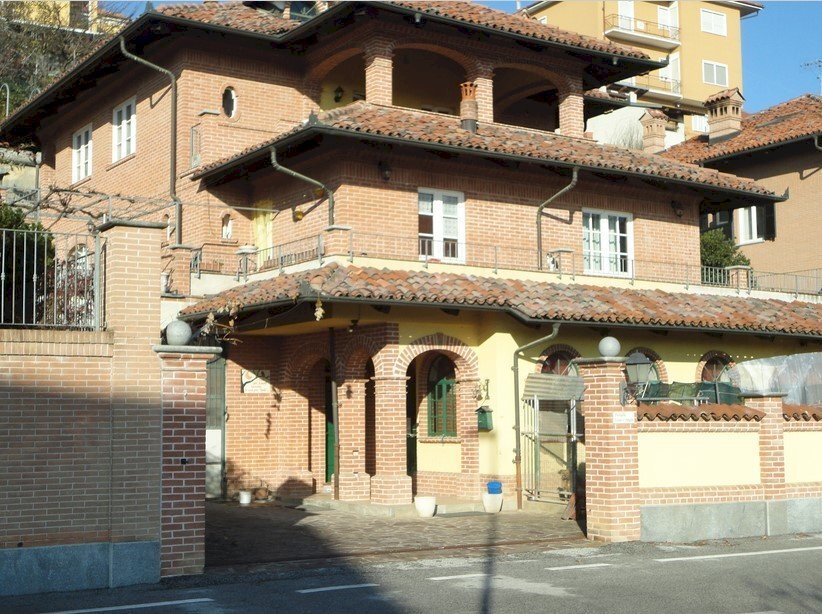 Indipendente - Villa a Fossano