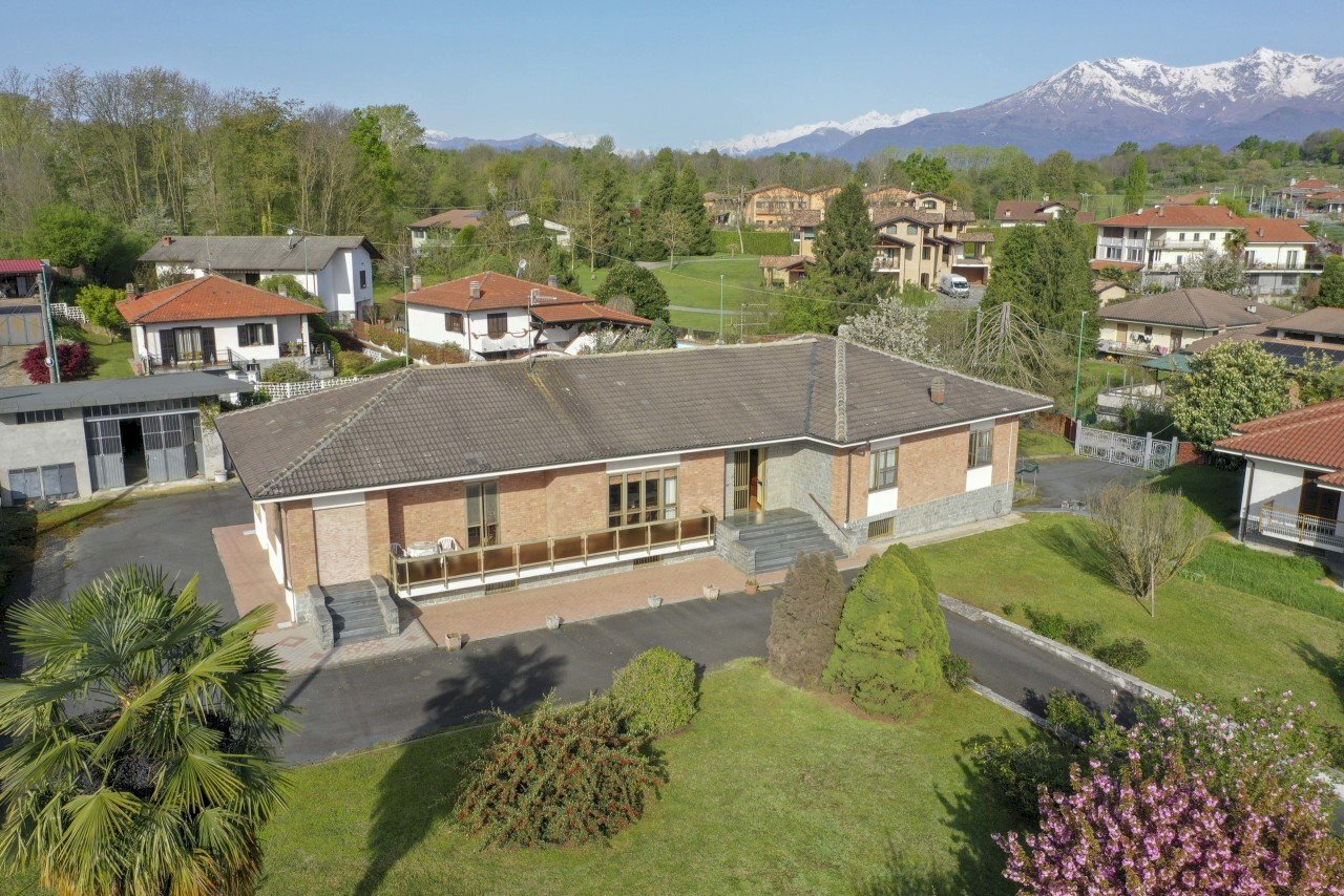 Indipendente - Villa a San Martino Canavese