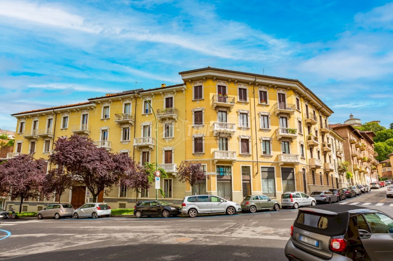 Vendita Appartamento Via Curtatone, 5, Torino