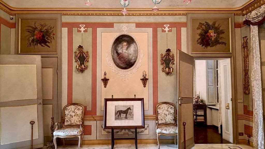 PALAZZO NOBILIARE NEL CUORE DI CHERASCO