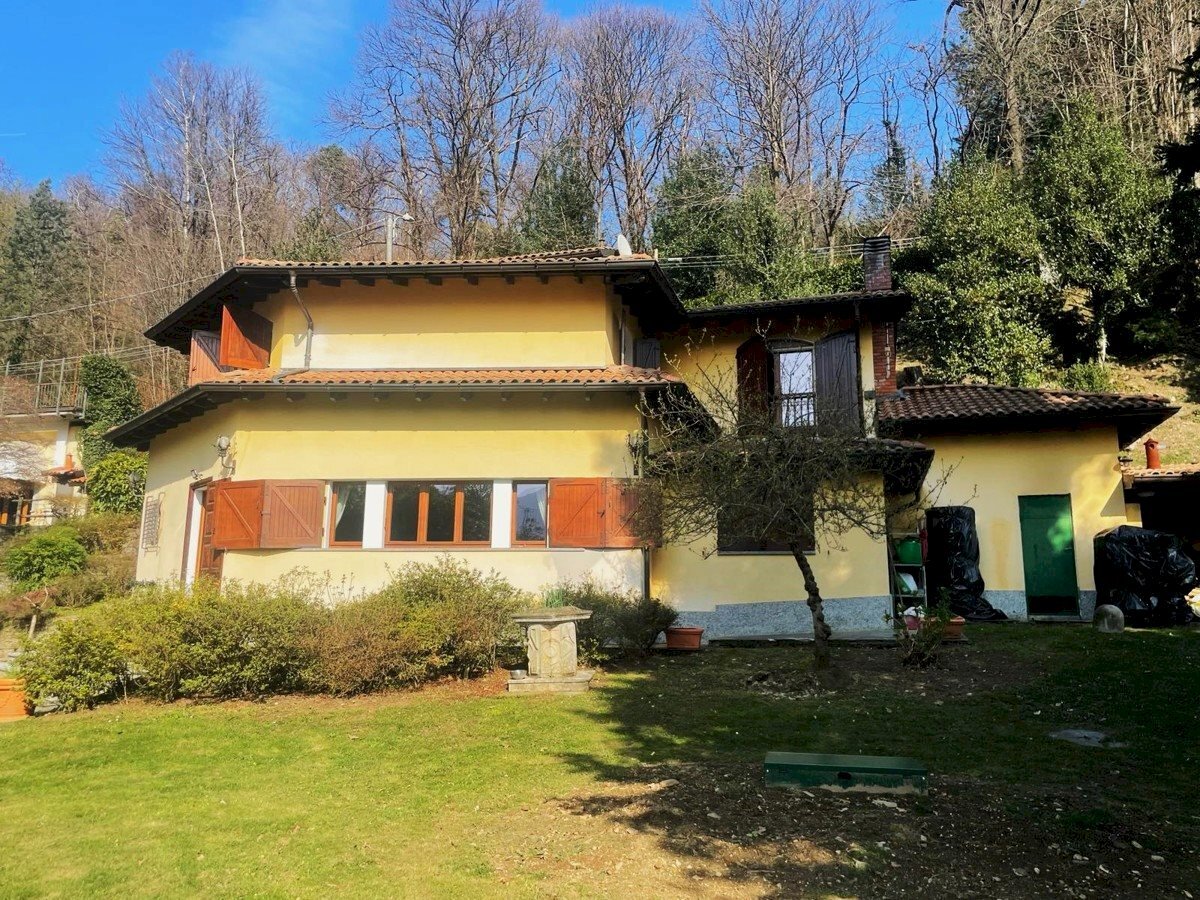 Vendita Casa indipendente Via Sorti, 27, Montegrino Valtravaglia