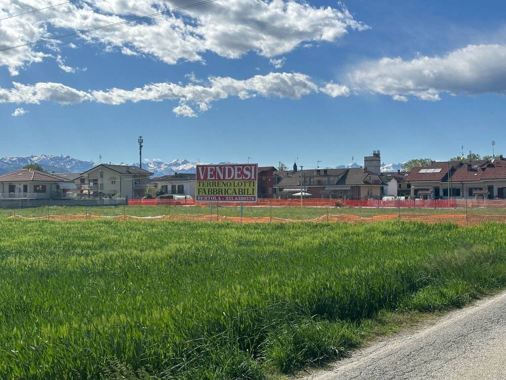 CUNEO - BOMBONINA - LOTTI DI TERRENO EDIFICABILI