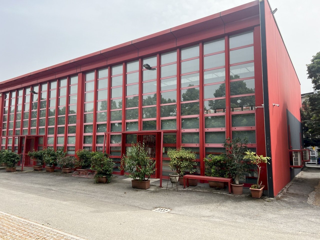 locale commerciale in vendita a Crevalcore