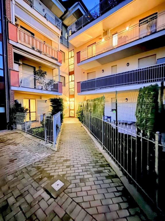 immagine annuncio 1 di 15