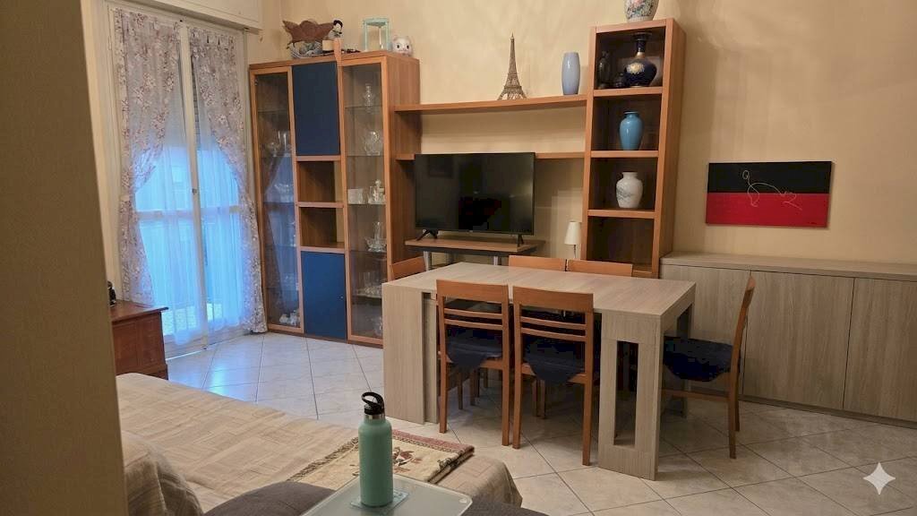 immagine annuncio 1 di 8