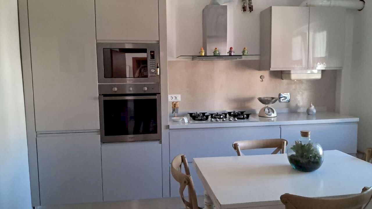 immagine annuncio 1 di 8