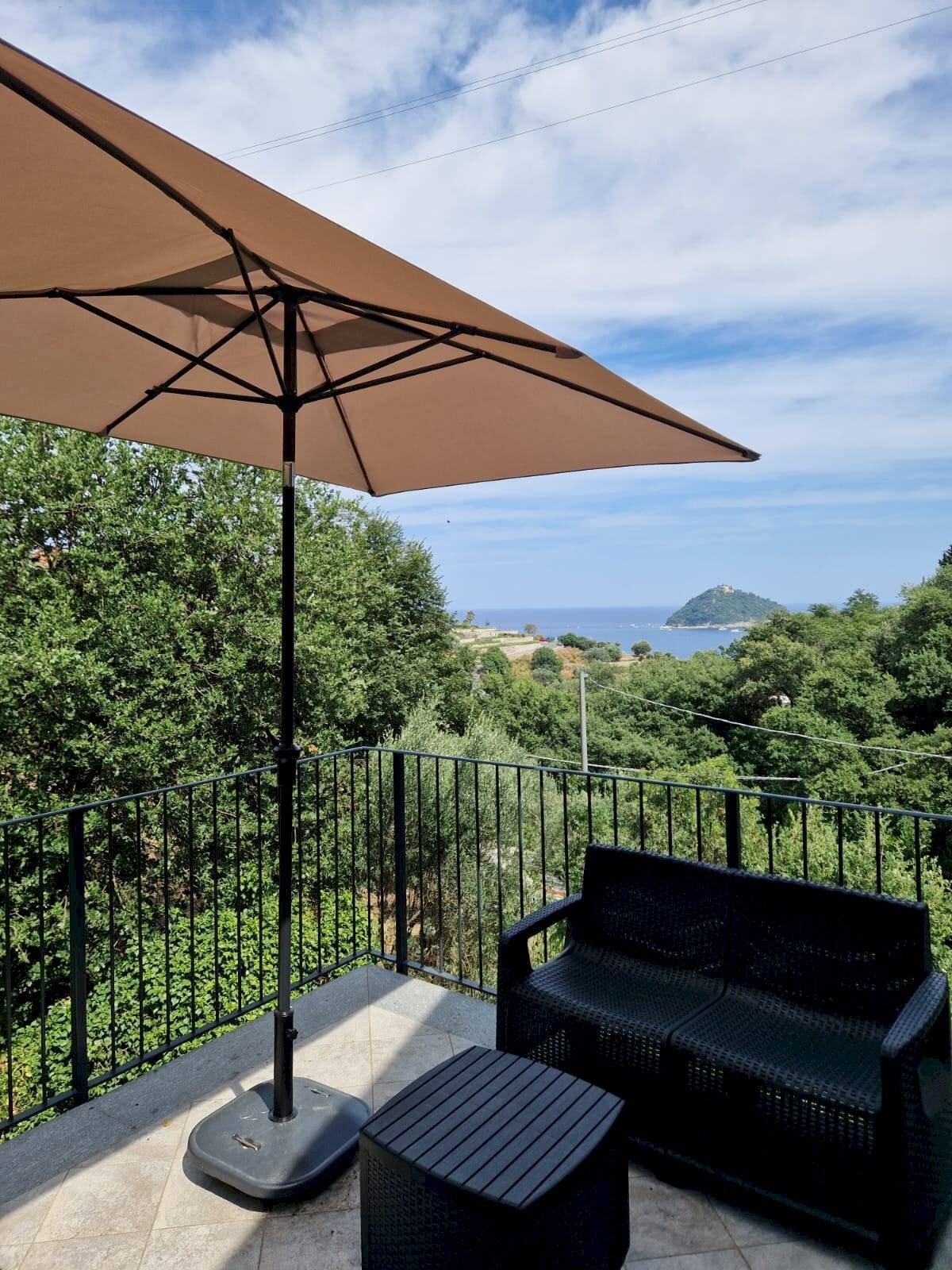 appartamento in vendita ad Alassio