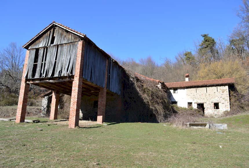 Vendita Rustico Ferrania, Cairo Montenotte