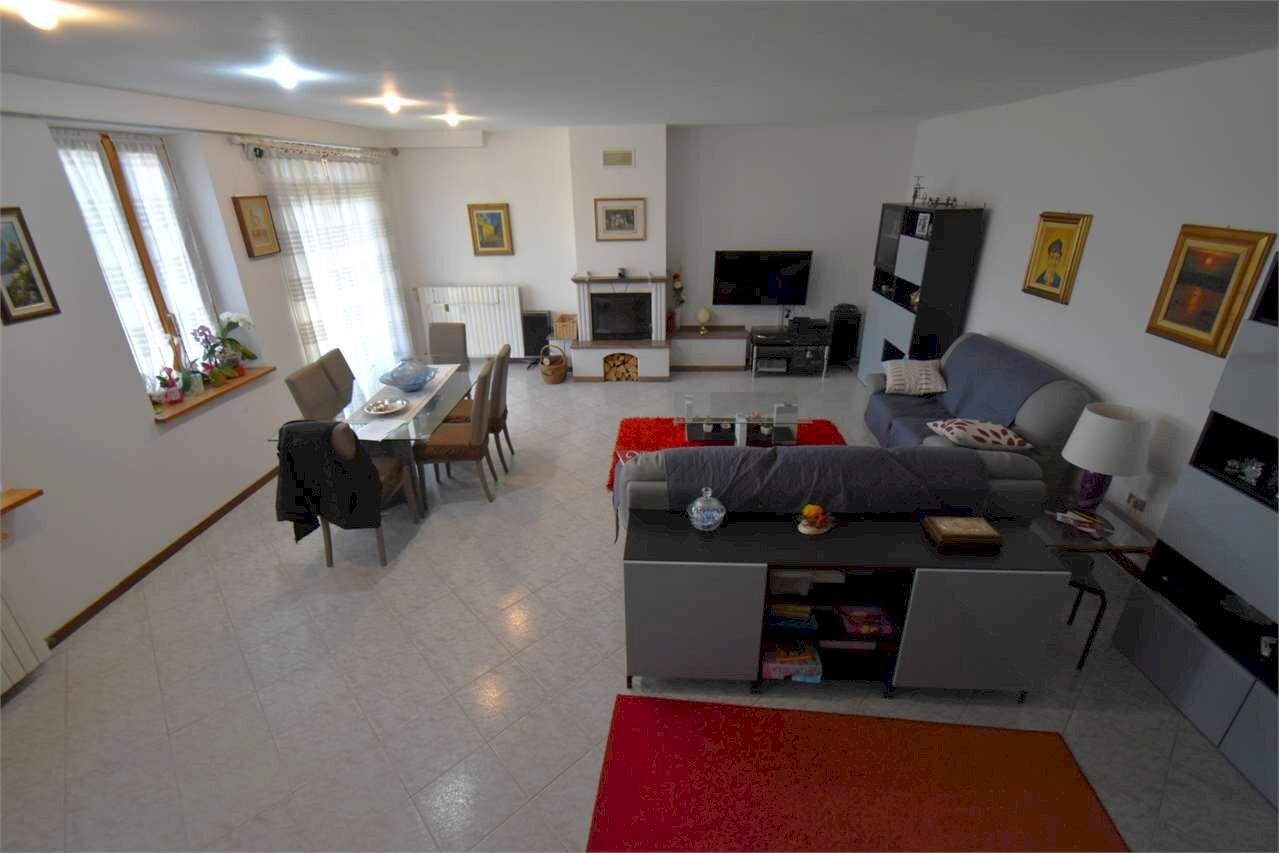 immagine annuncio 3 di 12