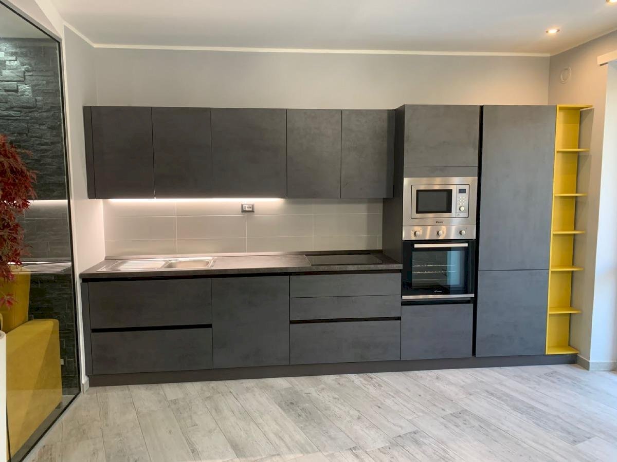 immagine annuncio 3 di 8