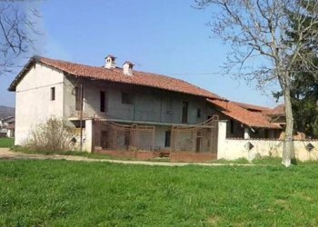 Farmhouse Villar San Costanzo, Frazione San Mauro