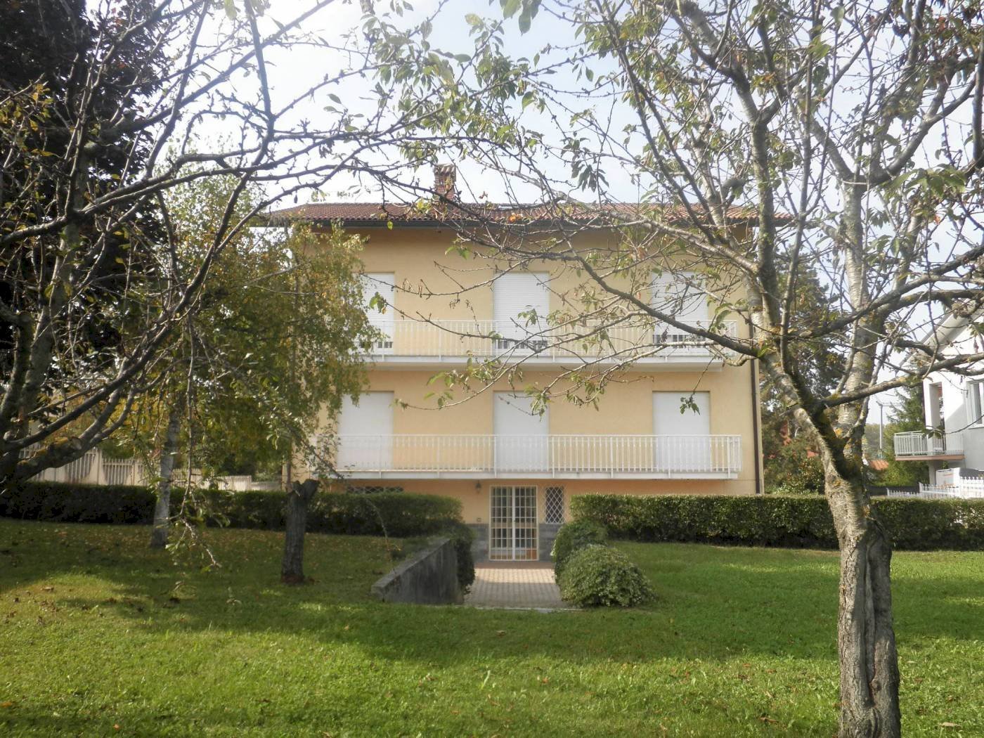 Villa bifamiliare 273 mq, Villanova Mondovì