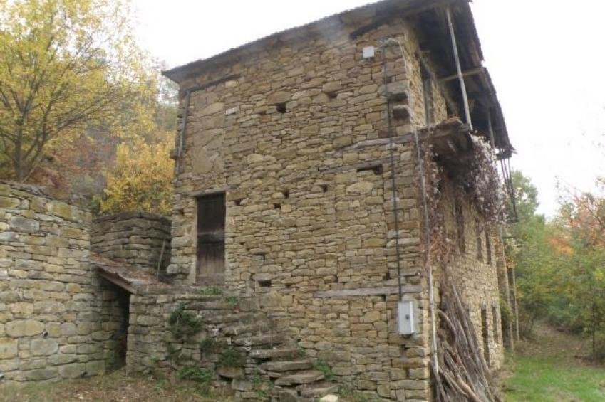 Sud Piemonte: Langhe – Roero - Monferrato Rustico - Cascina - Casale - CODICE: 122