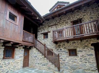 RHEMES NOTRE DAME, ALLOGGI NUOVI IN CHALET, RIF. M22C |