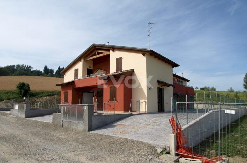 € 75.000 1 camera in Vendita, Montombraro, Zocca (Modena)