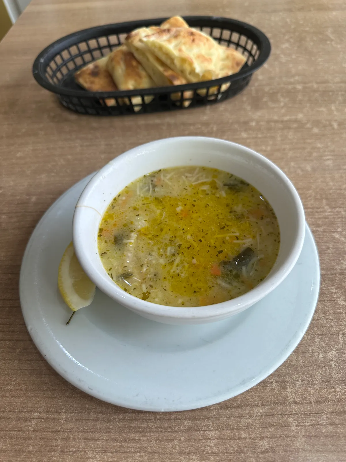 Zuppa di pollo e mais