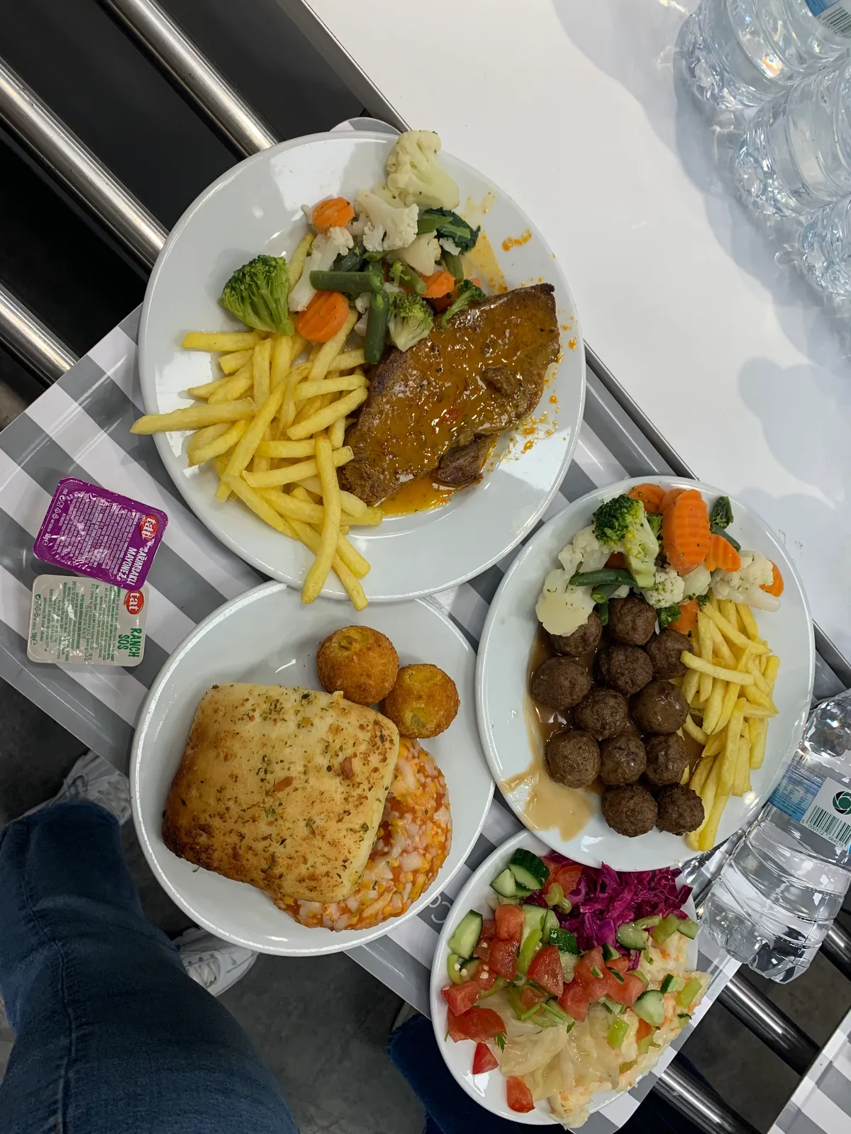 IKEA, Mamak/Ankara mekanındaki Köfte için Yehanoha yorumu Resim IKEA, Mamak/Ankara mekanındaki Köfte için Yehanoha yorumu Resim