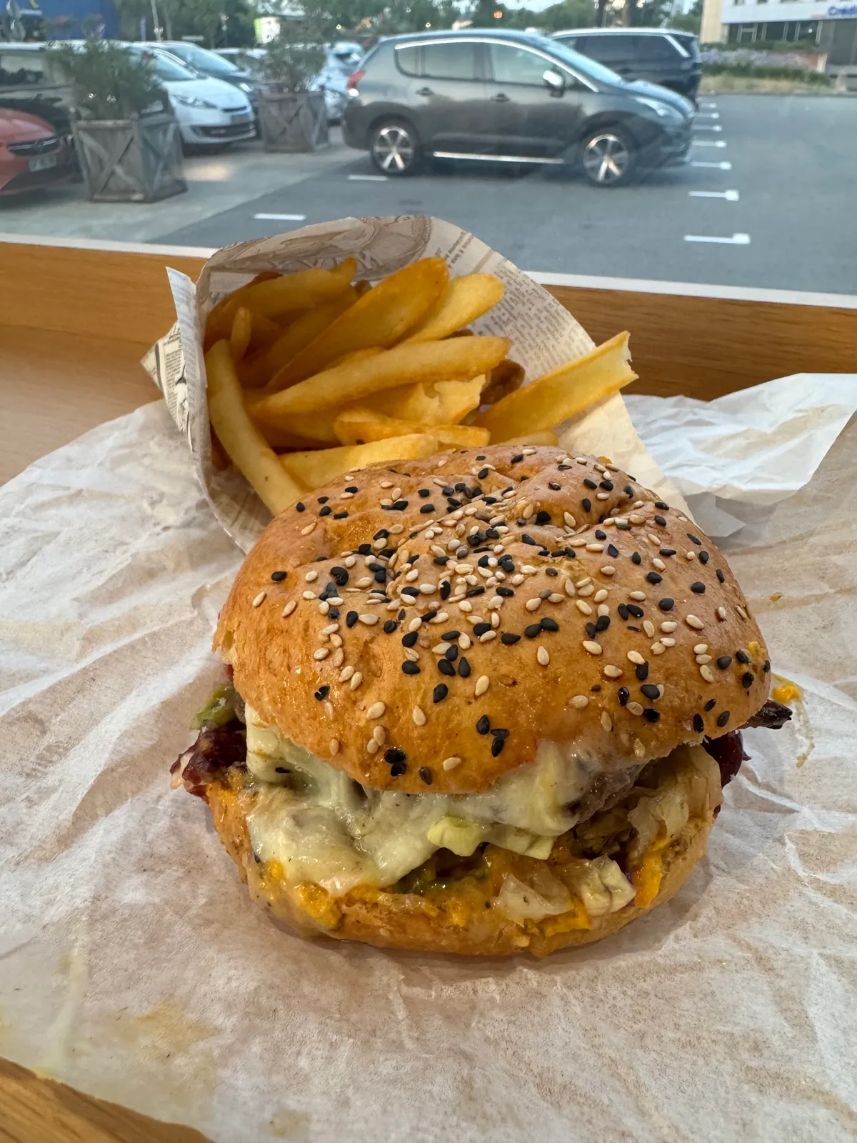 Burger review by cotonrey at Mr&Mme B - Burger Gourmet - Restaurant Savenay, Savenay Image
