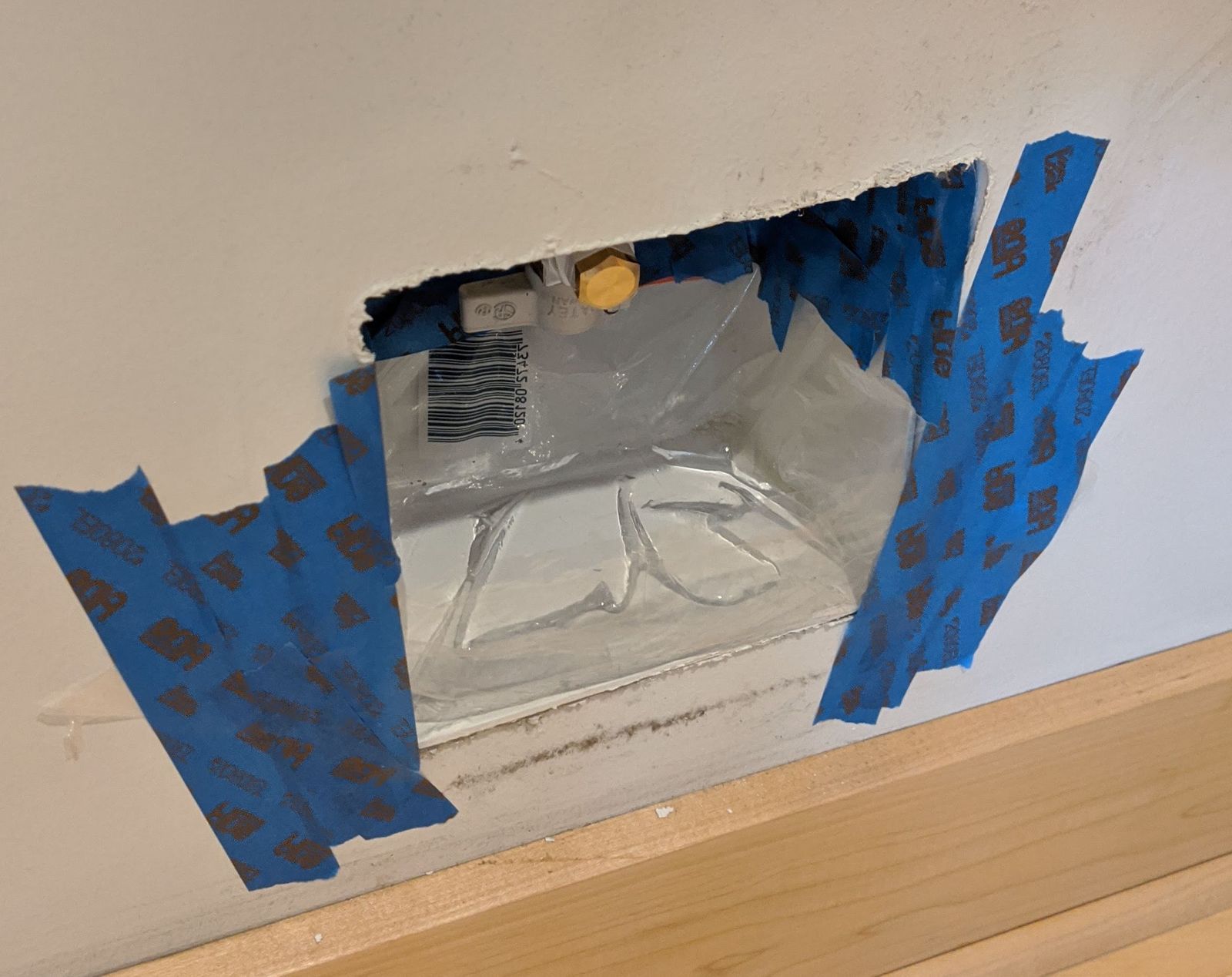 Axel fashioned a catch-all for the drip. It never got fuller than this, thank goodness.