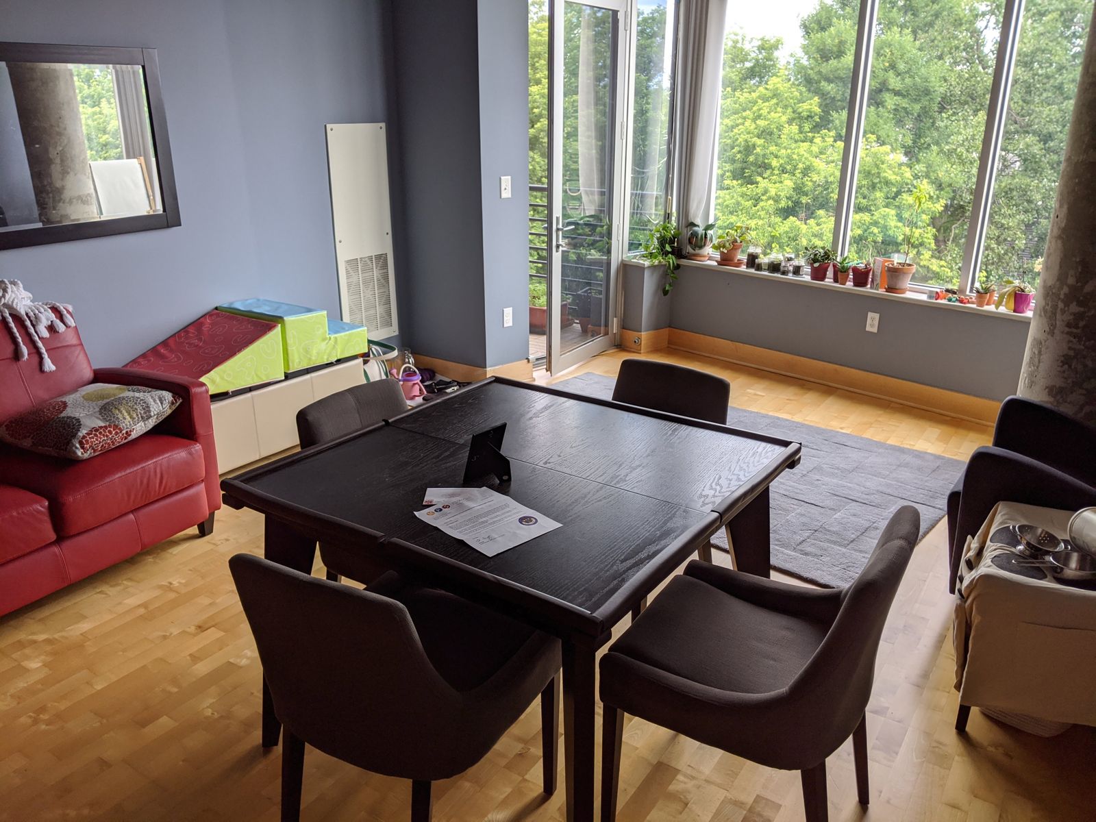 This layout was good for keeping an eye on Little L... but it also left her mess very visible (not pictured).