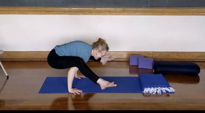 Workouts: 10 Exercises to Prime Your Arms for Yoga Poses