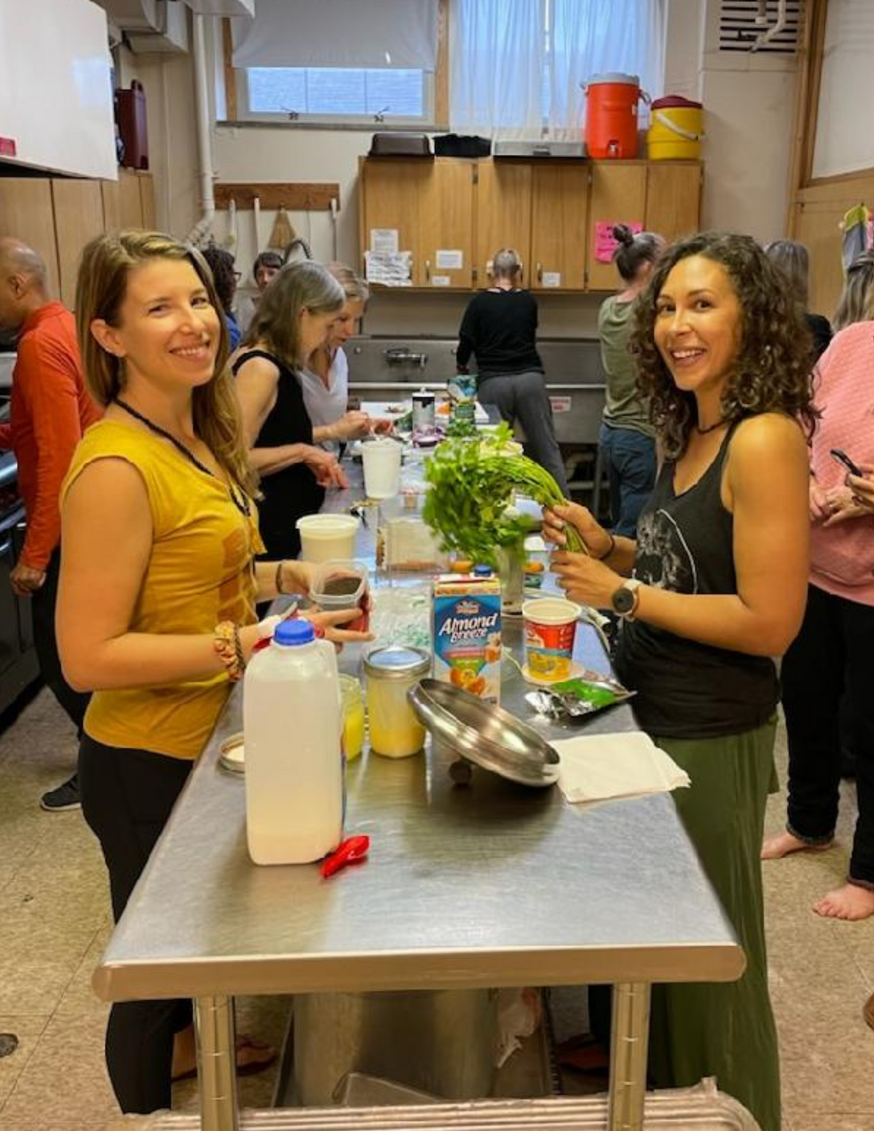 Ali and Anna serve up some love ❤️