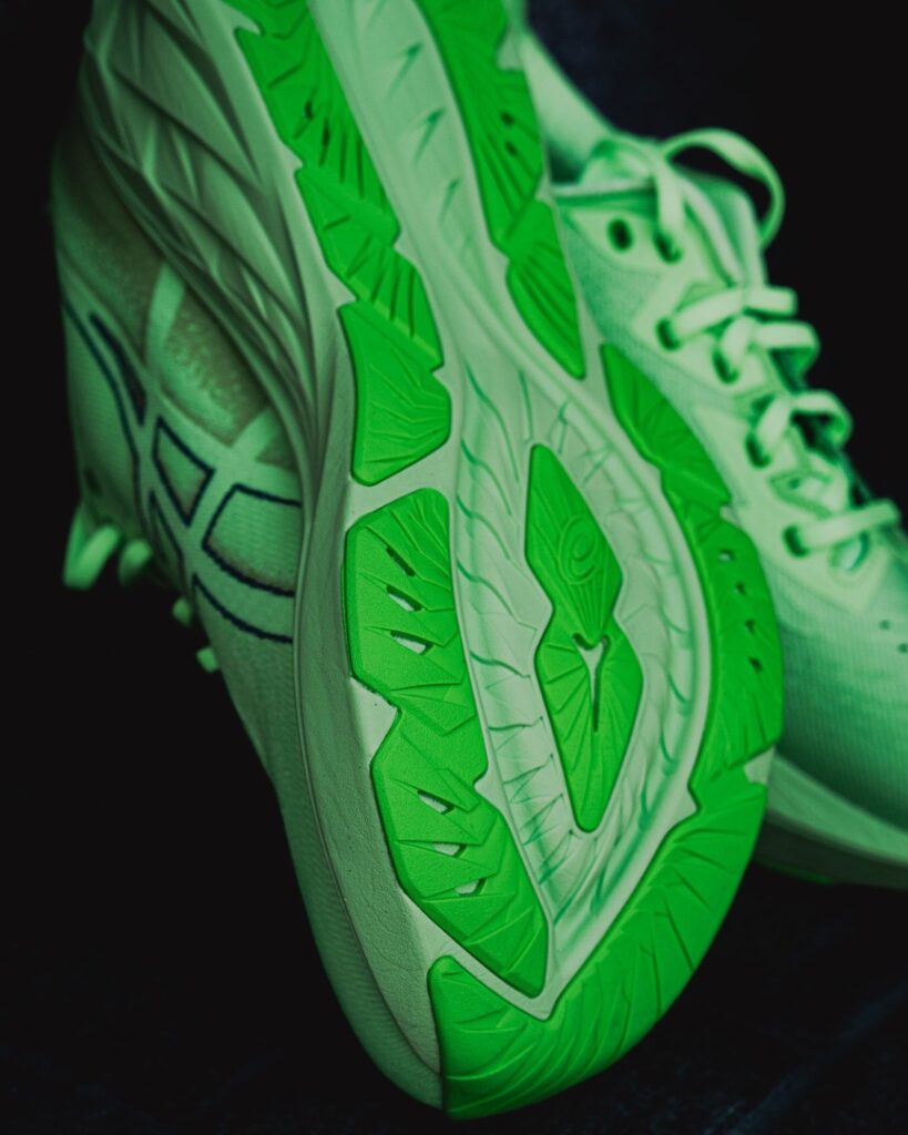 ASICS NOVABLAST 4 Review: Unveiling the neutral and energetic everyday  trainer