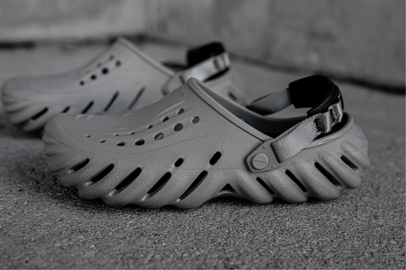 When Should You Not Wear Crocs? – Freaky Shoes®