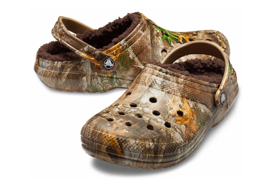 crocs realtree clog - toe and medial