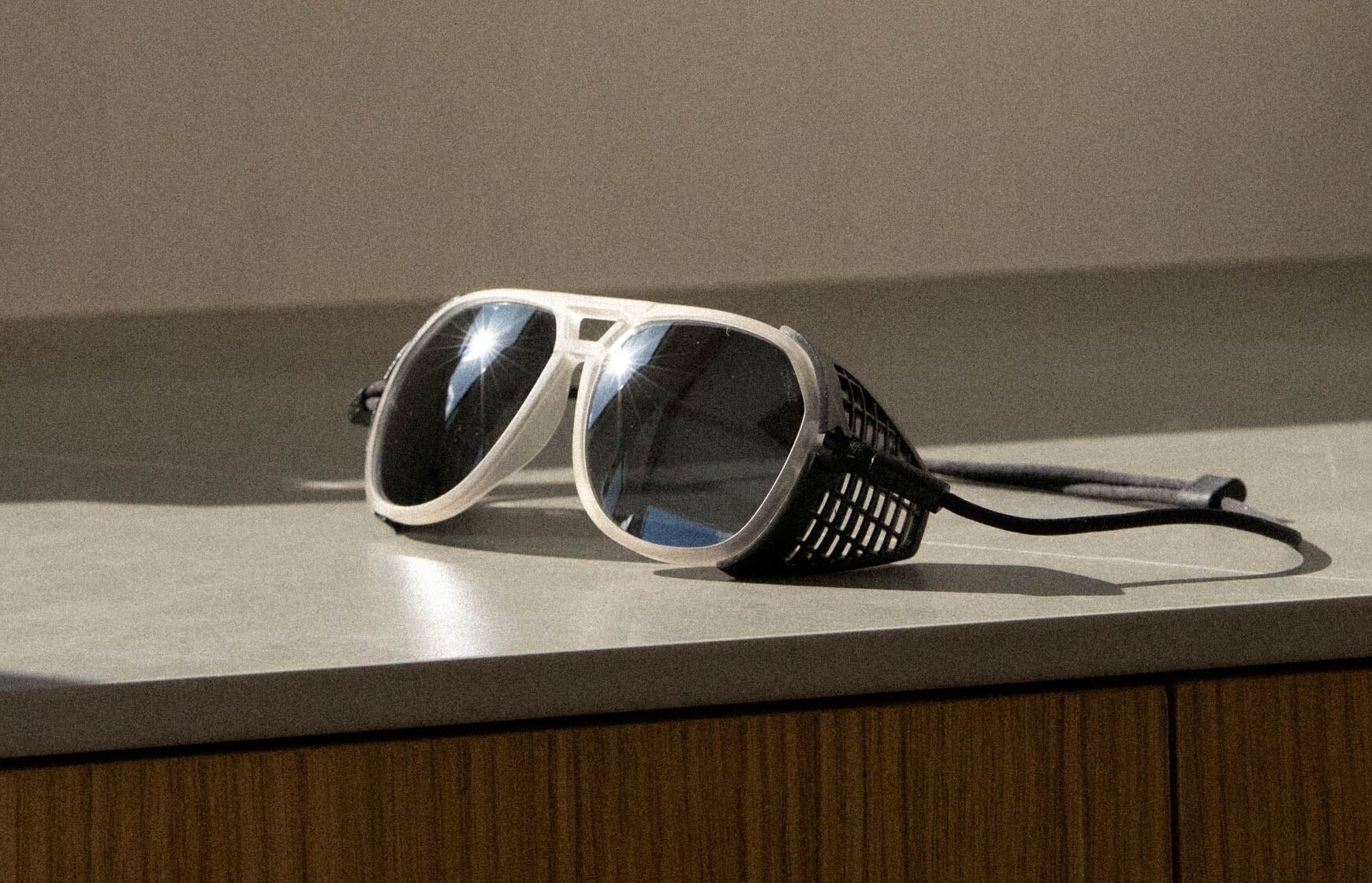 Off-White Baltimore: Silver sunglasses with mirror lenses –  -  eyewear store