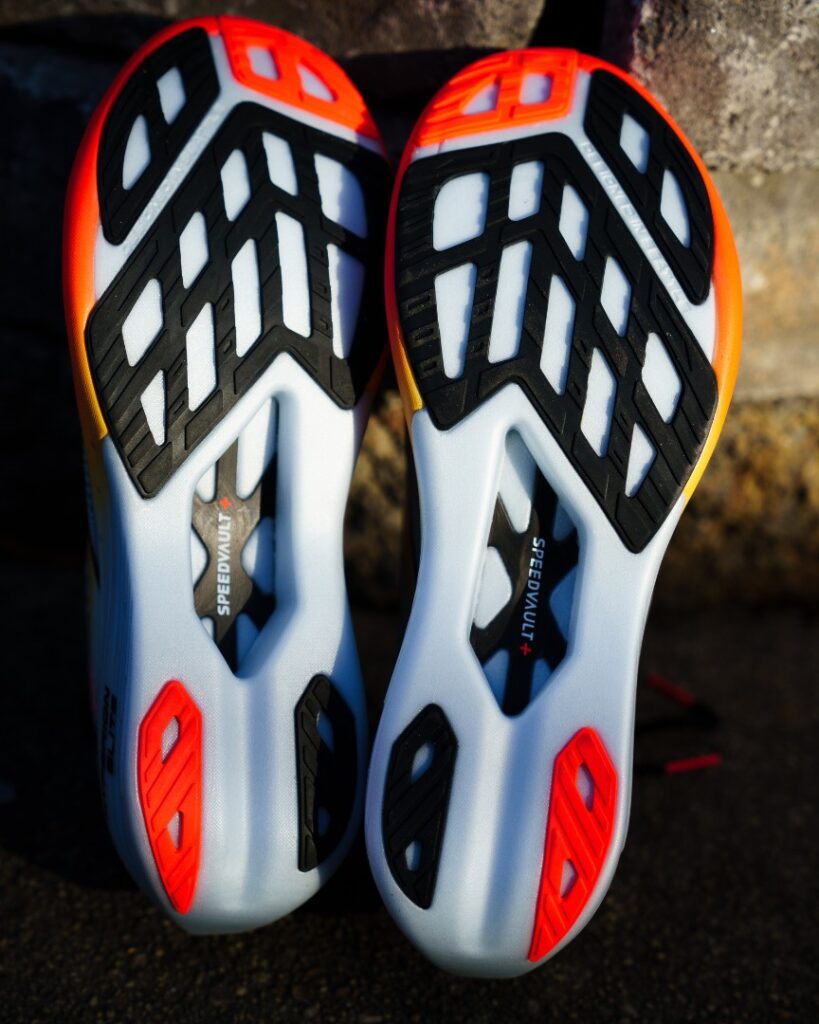 Brooks Hyperion Elite 4 Review: Somebody Stop This Train Brooks Hyperion Elite 4 Review: Somebody Stop This Train