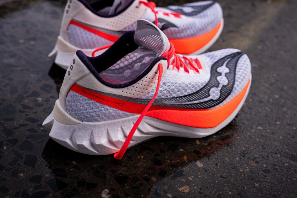 Saucony Endorphin Elite Review: Mercury Rising