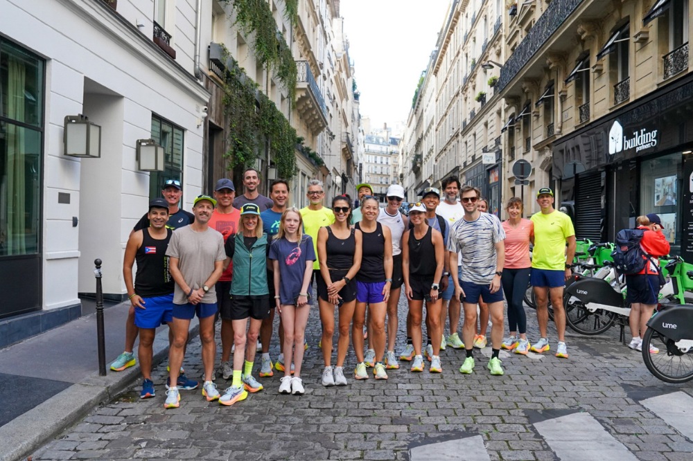 paris 2024 - group run street (2)