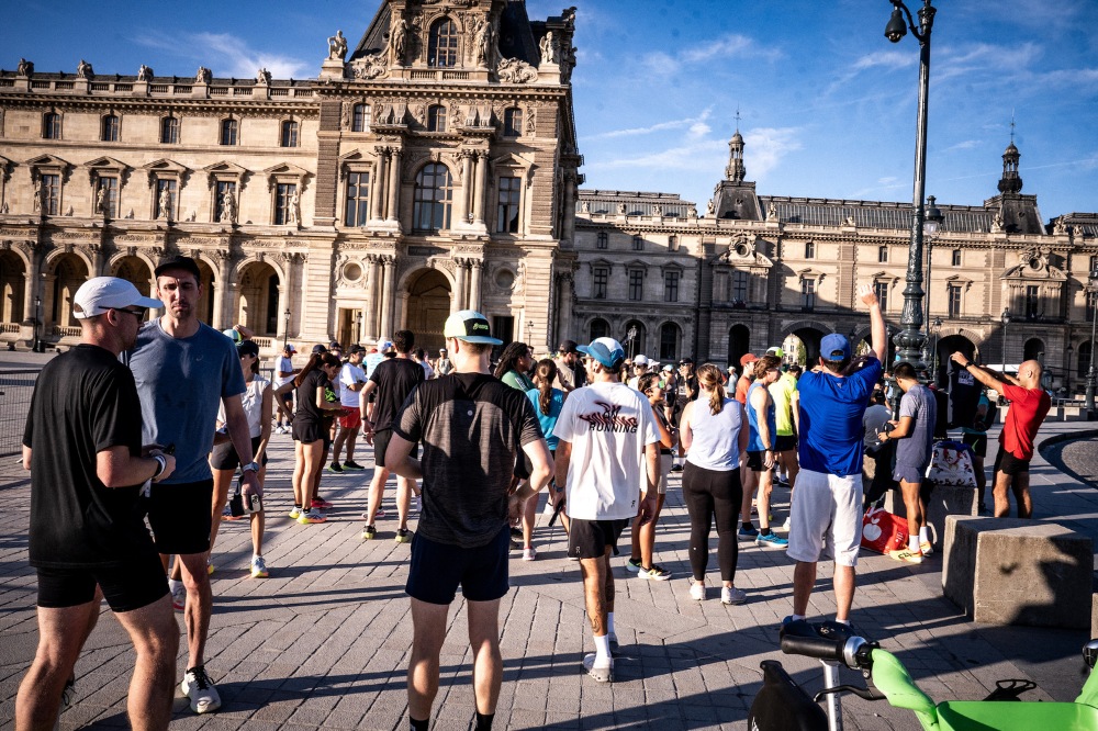 paris 2024 - louvre group