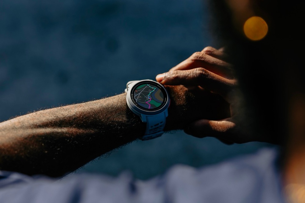 coros pace pro - maps wrist