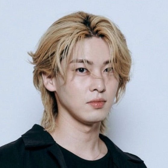 奈良メンズパーマのカリスマ/メンズパーマ/ツイストスパイラル/波巻きパーマ/銀納宇宏のプロフィール写真