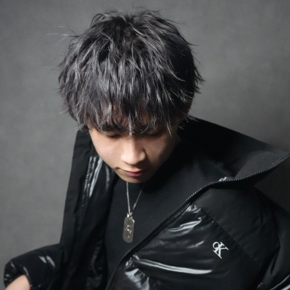 曲がる縮毛矯正/ニュアンスパーマ/センターパート/中野裕斗🇰🇷🇰🇷のプロフィール写真