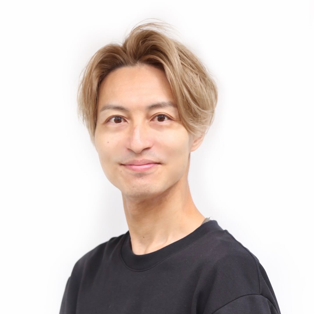 40代50代60代/ショート/ミディアム/表参道美容師Soleil代表菊地のプロフィール写真