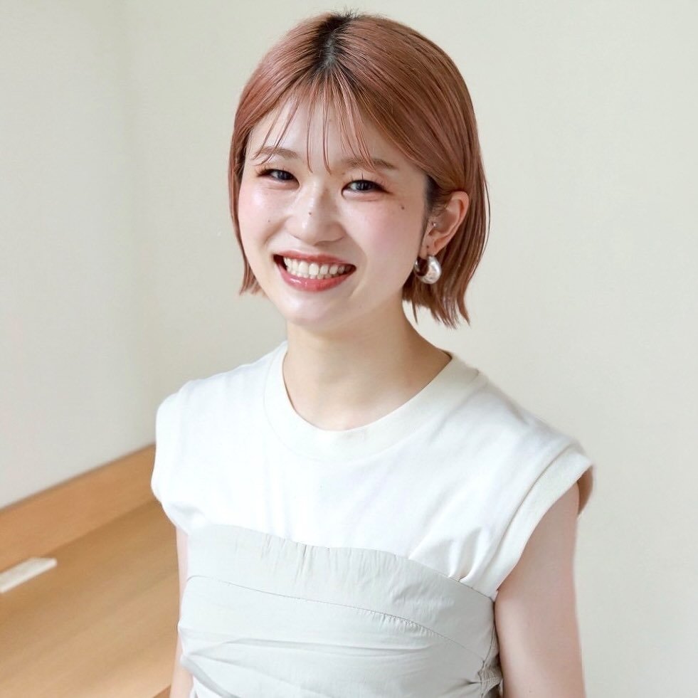 高丸瑞加/代官山美容師/ヘアメイクのプロフィール写真