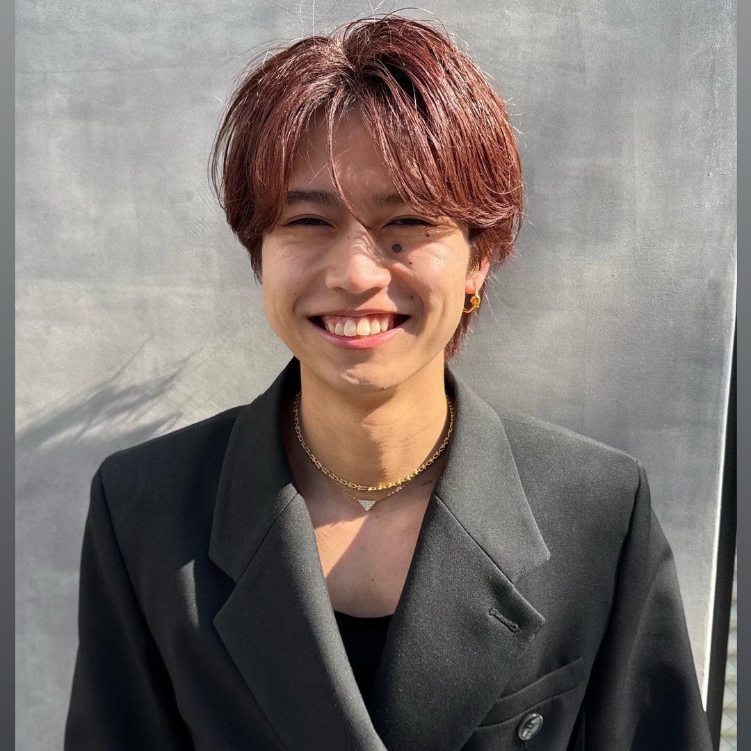 ✂︎ショートのカリスマ✂︎   小林海斗　表参道美容室　白髪ぼかしハイライト　縮毛矯正のプロフィール写真