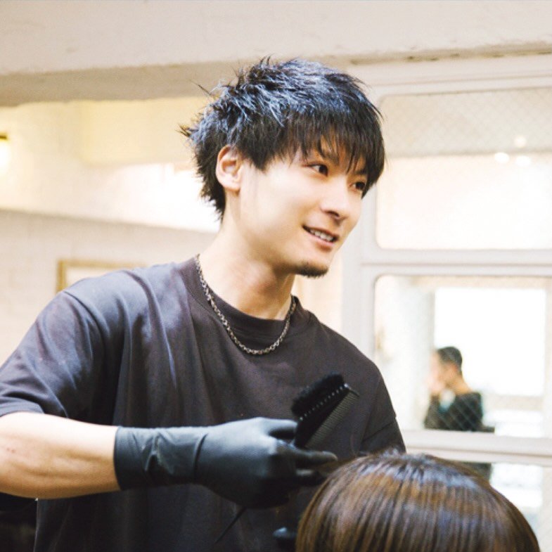 HairExtend f 代表 ゆうすけ　シールエクステ&縮毛矯正&ダブルカラーのプロフィール写真