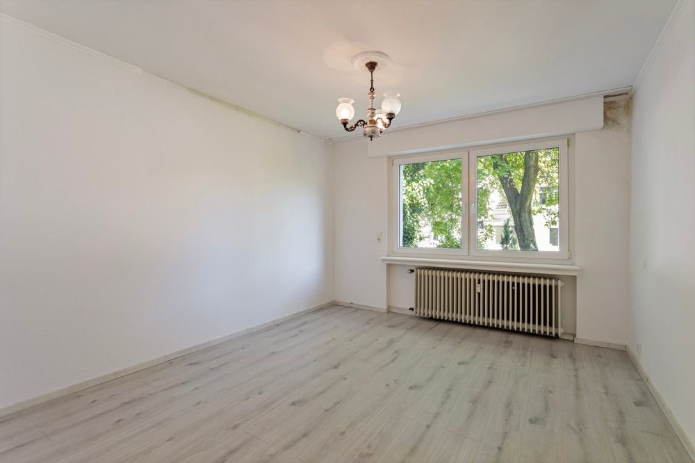 Bild 14: Dreizimmerwohnung mit Garage und großem Balkon in Alt-...