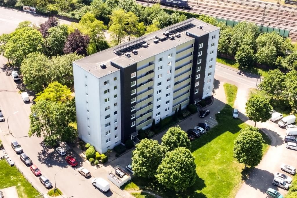 Bild 4: 2 Zimmer Wohnung mit geschl. Balkon in Köln-Weidenpesc...