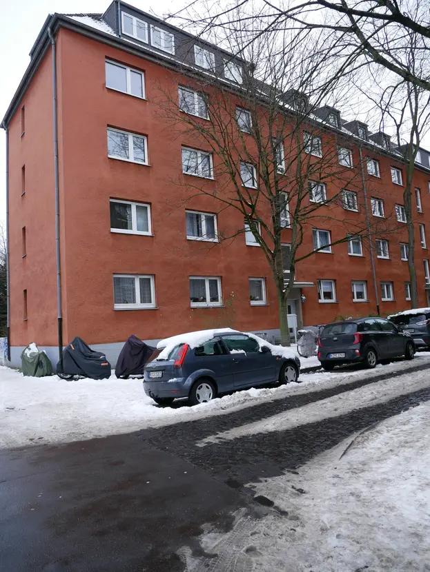 Bild 26: Erstbezug nach Sanierung mit Balkon: attraktive 3-Zimmer-Wohnung in Köln Weidenpesch ab sofort