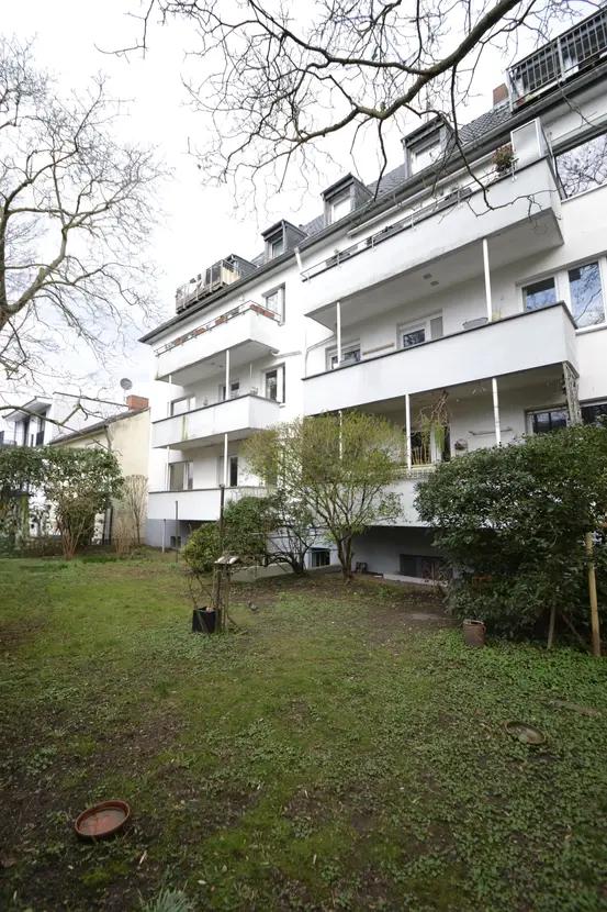 Bild 18: Traumhafte 4 Zi-ETW mit Balkon im gepflegten MFH in 1 a Lage von Köln Lindenthal