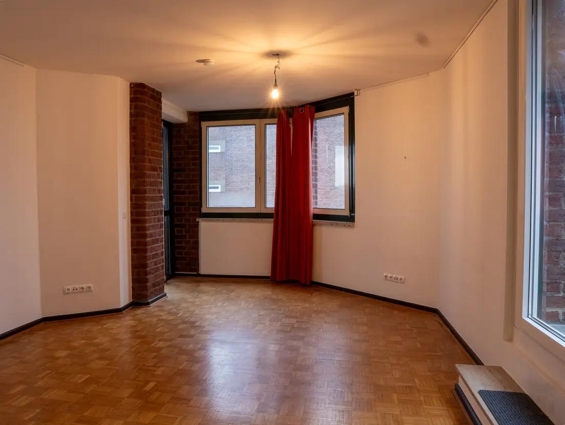 Bild 5: DOMBLICK - 2-Zimmer-Dachgeschoss-Wohnung mit Dachterrasse in Köln-Sülz