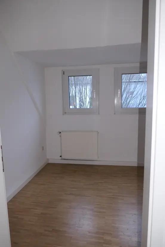 Bild 24: *citynah & parkverwöhnt* Ein schönes Zuhause: 3 Zi.+extragroße Küche+Loggia in ruhiger Veedelslage