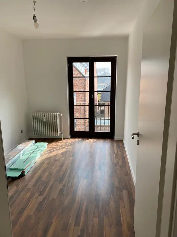 Bild 9: Attraktive und 2022 renovierte Wohnung mit drei Zimmern zum Verkauf in Köln