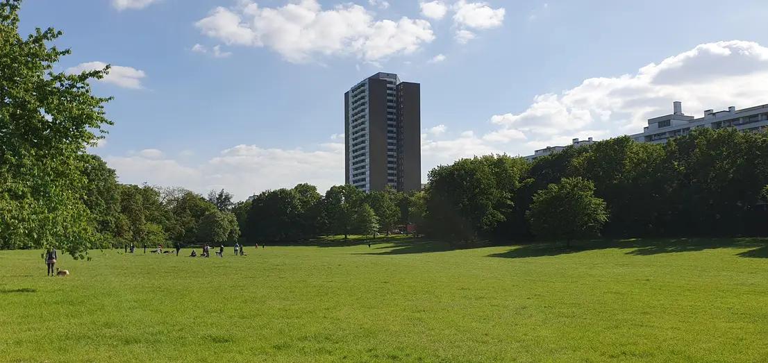 Bild 18: Wunderschöne 2-Zimmer-KDB-Wohnung mit traumhaftem Blick über Köln vom Dom bis zum Siebengebirge