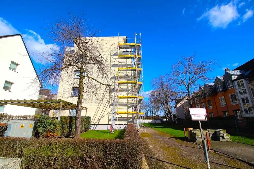 Bild 20: Gut geschnittene 3 Zimmer Balkon-Wohnung mit Tiefgaragenstellplatz in top Lage direkt am Rhein!